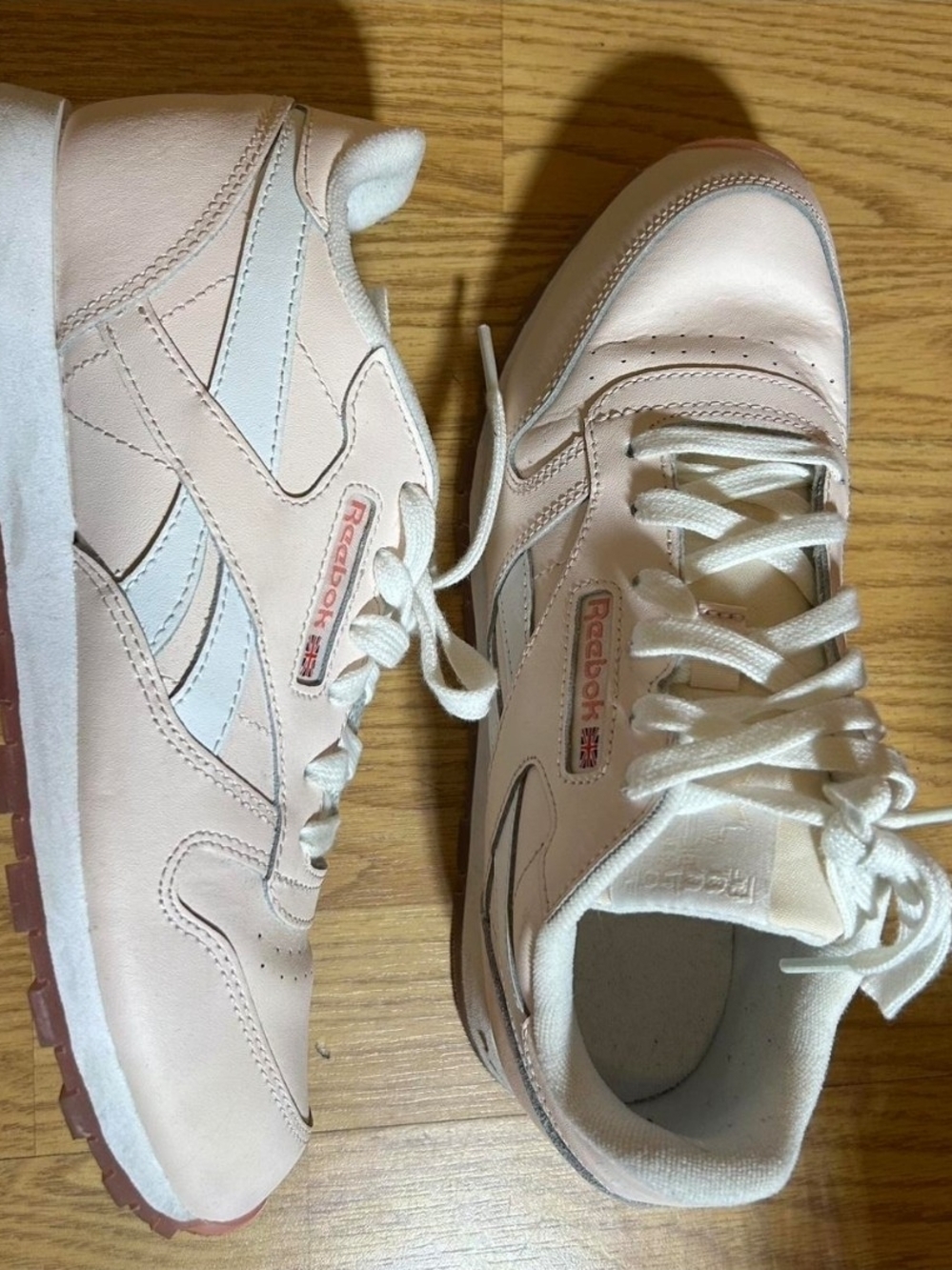Reebok Classic Leather Sneakers in Pale Pink and White